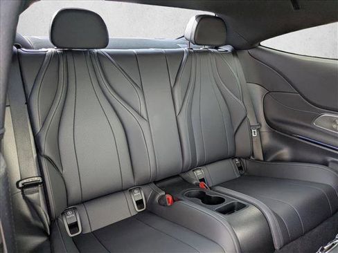 Used 2025 Mercedes-Benz CLE 300 4MATIC Coupe image 19