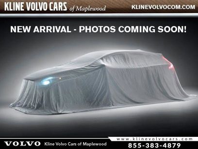 New 2025 Volvo XC90 B6 Plus