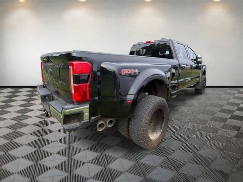Used 2024 Ford F350 Lariat w/ Lariat Ultimate Package AWD/4WD image 6