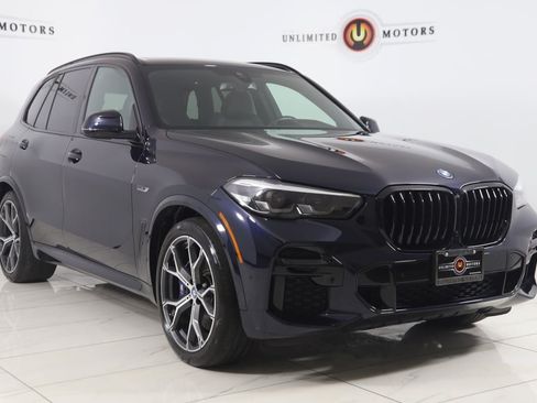 Used 2023 BMW X5 xDrive45e w/ M Sport Package AWD/4WD image 22