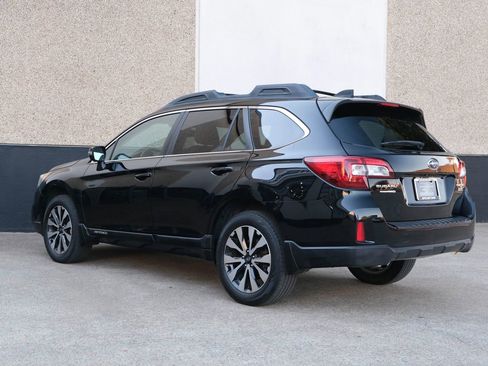 Used 2016 Subaru Outback 2.5i Limited image 14