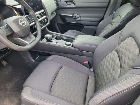 New 2026 Nissan Pathfinder SV AWD/4WD image 13
