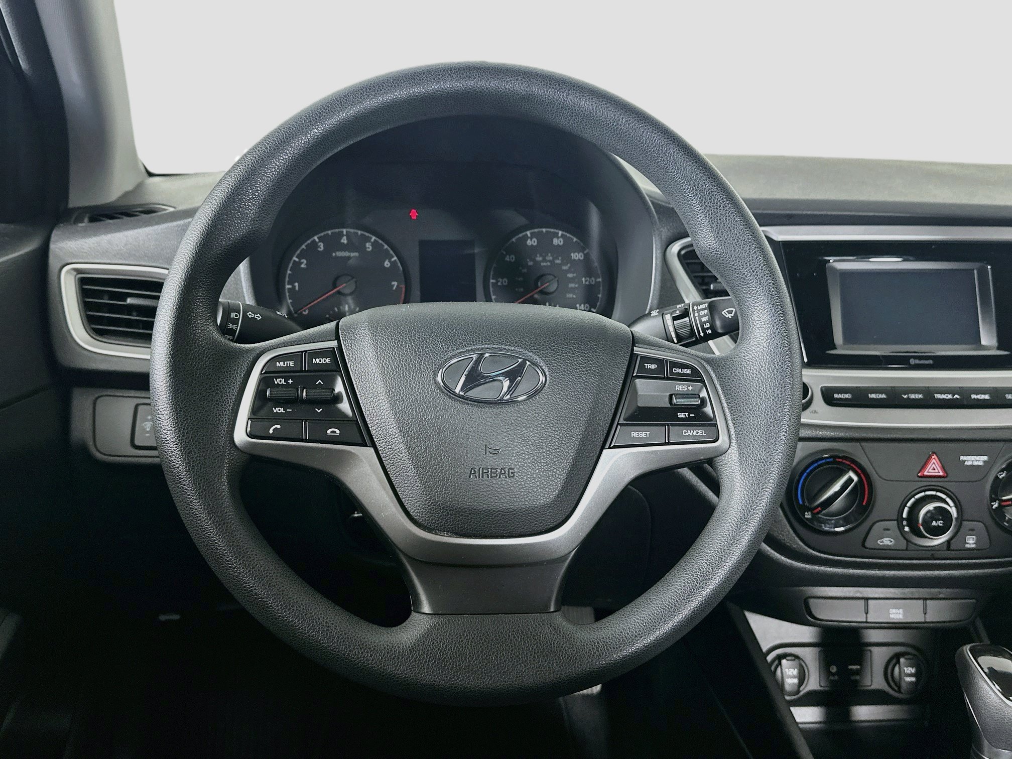 Used 2019 Hyundai Accent SE FWD image 18