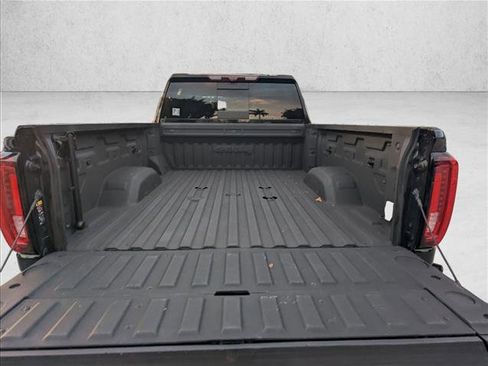 Used 2022 GMC Sierra 2500 AT4 w/ AT4 Premium Plus Package image 6