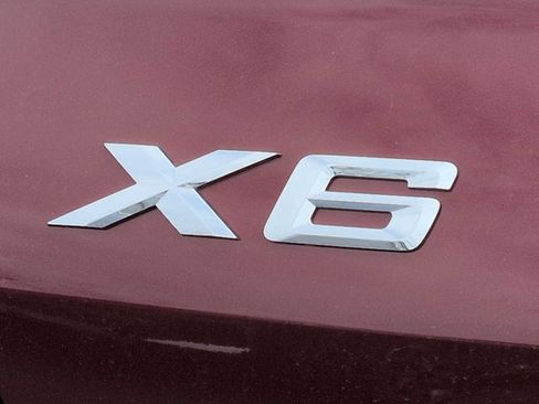 Used 2026 BMW X6 xDrive40i w/ Premium Package AWD/4WD image 13