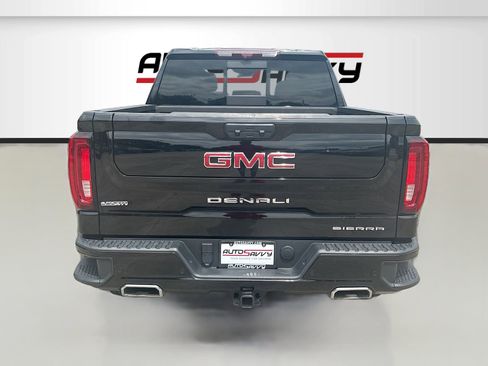 Used 2024 GMC Sierra 1500 Denali w/ Denali Reserve Package AWD/4WD image 6
