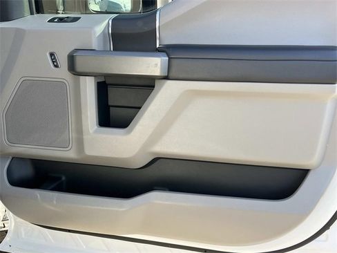 Used 2017 Ford F250 XLT image 24