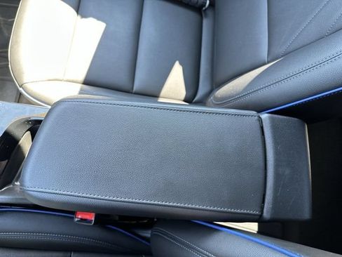 Used 2024 Buick Envista Sport Touring w/ Convenience I Package FWD image 23