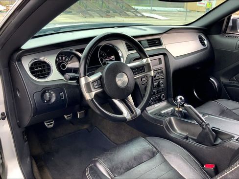 Used 2014 Ford Mustang GT Premium image 16