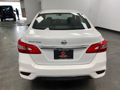 Used 2016 Nissan Sentra S image 5