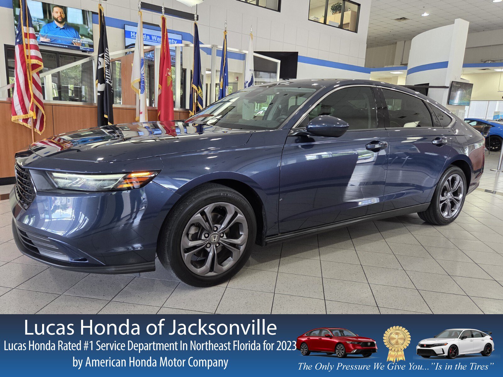 Used 2023 Honda Accord EX image 1
