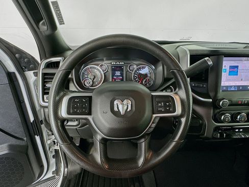 Used 2022 RAM 2500 Big Horn AWD/4WD image 11