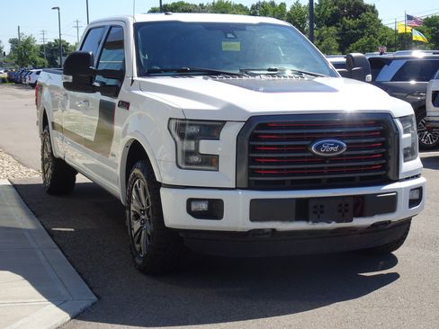 Used 2016 Ford F150 Lariat w/ Equipment Group 502A Luxury AWD/4WD image 7