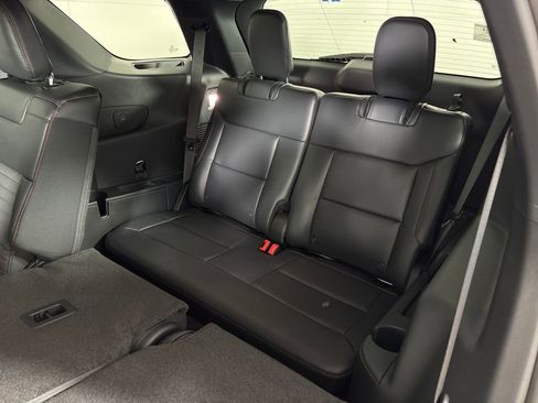 New 2026 Ford Explorer ST-Line RWD image 32