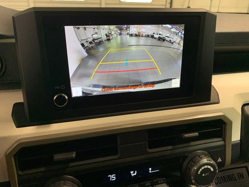 Used 2024 Toyota Tacoma TRD Sport image 6