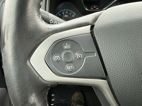 Used 2020 Chevrolet Colorado LT w/ LT Convenience Package image 16