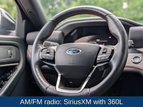 Used 2025 Ford Explorer ST-Line AWD/4WD image 14