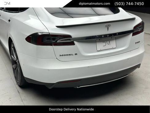 Used 2015 Tesla Model S P85D image 16