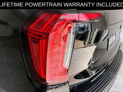 Used 2023 GMC Yukon Denali Ultimate AWD/4WD image 41