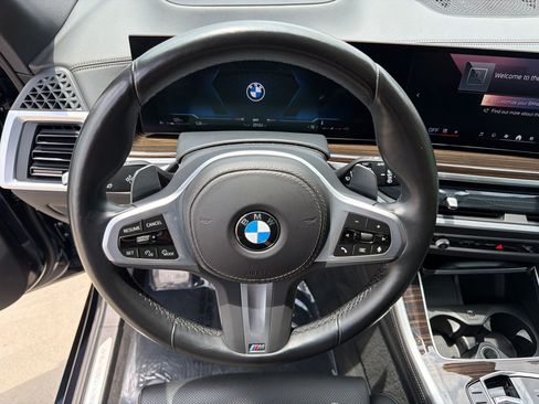 Used 2024 BMW X5 sDrive40i w/ M Sport Package RWD image 11