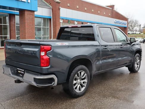 Used 2021 Chevrolet Silverado 1500 LT w/ Convenience Package II image 36