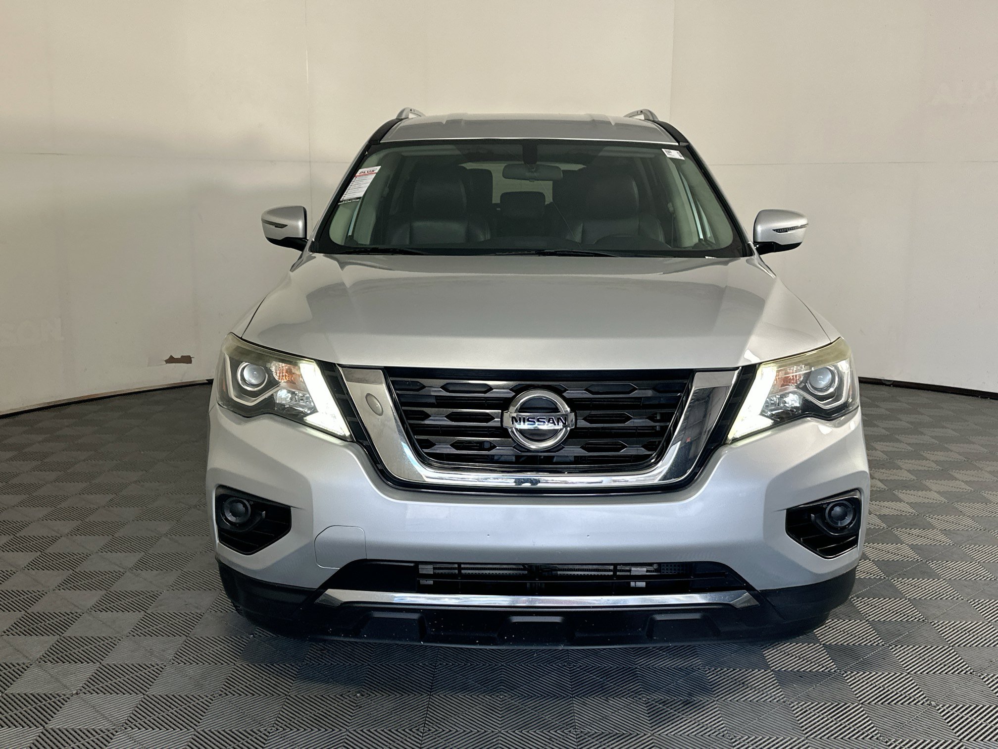 Used 2020 Nissan Pathfinder S FWD image 8