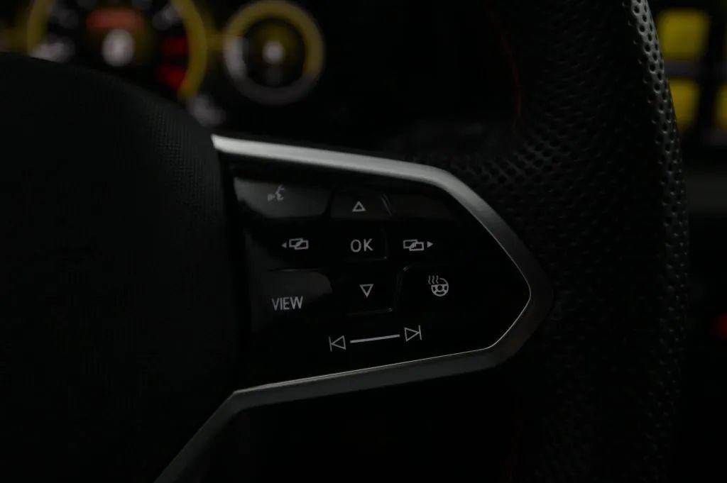 Used 2023 Volkswagen GTI 40th Anniversary Edition FWD image 27