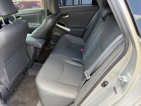 Used 2010 Toyota Prius Five FWD image 14