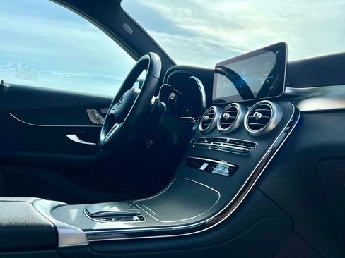 Certified 2022 Mercedes-Benz GLC 300 4MATIC image 13