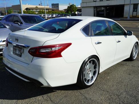 Used 2018 Nissan Altima 2.5 SL FWD image 23