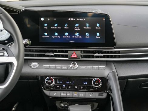 New 2026 Hyundai Elantra Limited FWD image 13