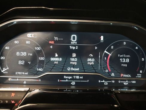 Used 2024 GMC Sierra 1500 SLT image 8