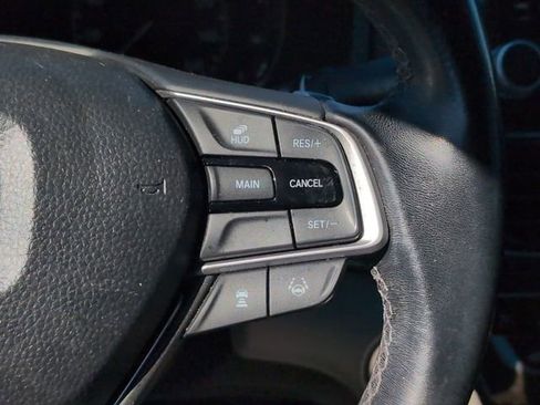 Used 2020 Honda Accord Touring image 24