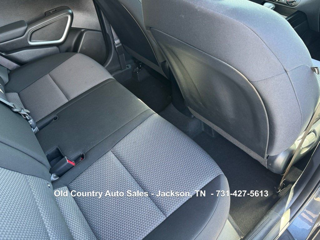 Used 2021 Kia Soul LX FWD image 12