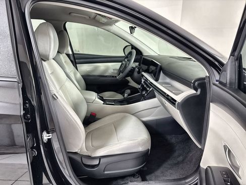 Certified 2025 Hyundai Tucson SEL FWD image 25
