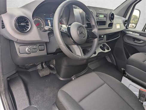 New 2026 Mercedes-Benz Sprinter 2500 image 3