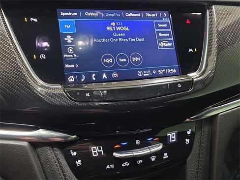 Certified 2023 Cadillac XT6 Sport image 17