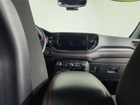 Used 2026 Dodge Durango GT AWD/4WD image 13