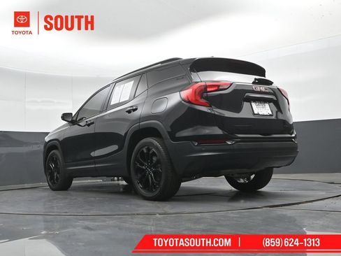 Used 2020 GMC Terrain SLE w/ Driver Convenience Package AWD/4WD image 41