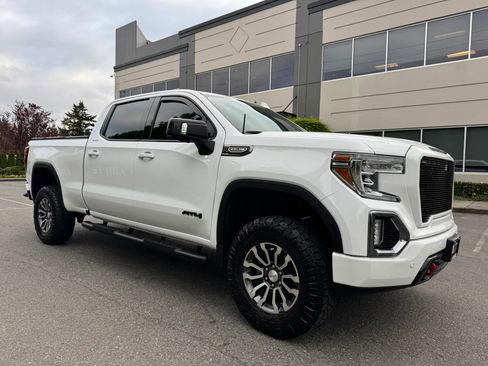 Used 2022 GMC Sierra 1500 AT4 w/ AT4 Preferred Package AWD/4WD image 1