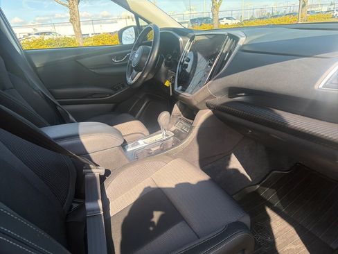 Used 2023 Subaru Ascent Premium image 29