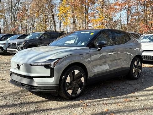 New 2025 Volvo EX30 Ultra w/ Protection Package Premier AWD/4WD image 5