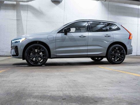 New 2026 Volvo XC60 T8 Ultra w/ Protection Package Premier AWD/4WD image 3