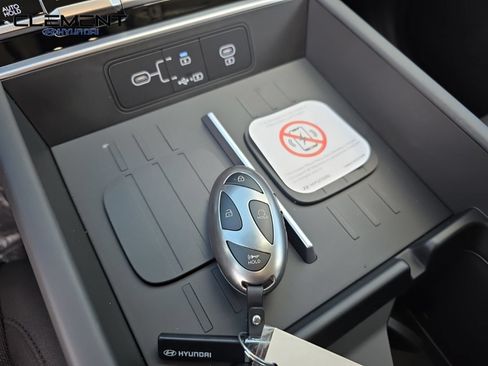 New 2026 Hyundai Santa Fe SE FWD image 22