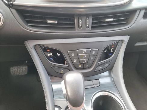 Used 2019 Buick Envision Essence AWD/4WD image 14