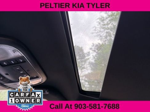 Used 2018 Chrysler 300 S w/ 300S Premium Group image 25