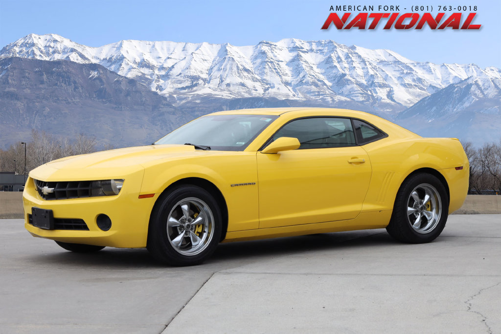Used 2012 Chevrolet Camaro LS RWD image 1
