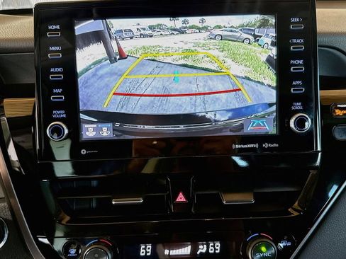 Used 2023 Toyota Camry XSE FWD image 14
