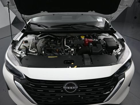 Used 2024 Nissan Sentra SV FWD image 26
