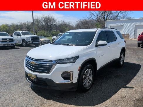 Certified 2023 Chevrolet Traverse LT image 1